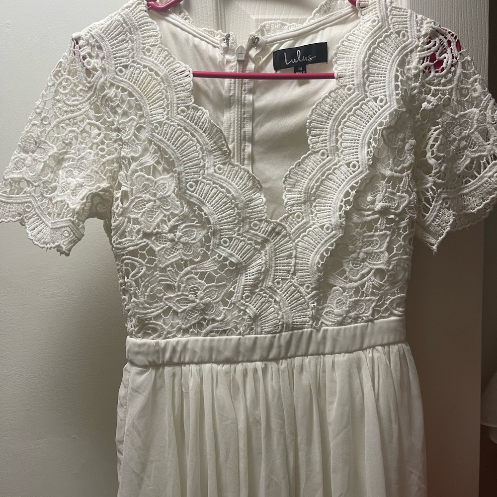 Lulu's white Lace Dress